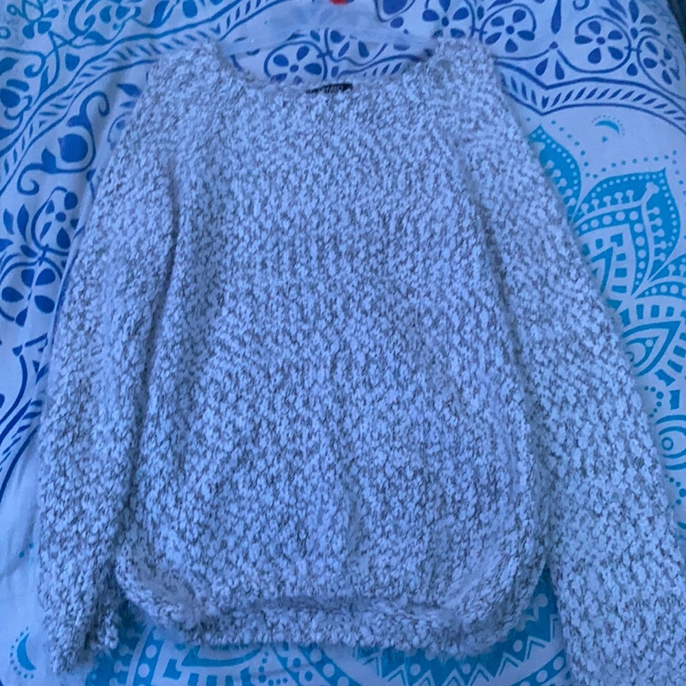 Wool sweater